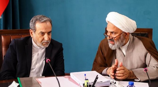 شاهد افق روشنی در روابط ایران، چین و روسیه خواهیم بود