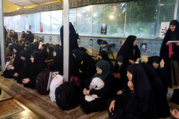 اعزام دانش‌آموزان دختر قائمشهری به اردوی راهیان نور