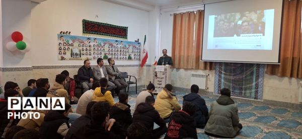 دانش‌آموزان مرندی، راویان نسل امروز انقلاب اسلامی