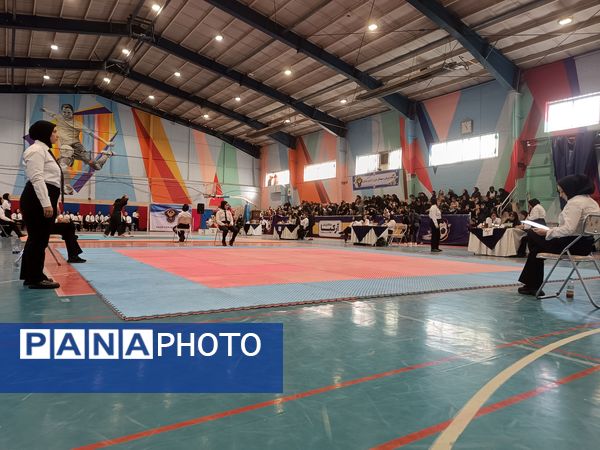 رقابت‌های ملی دفاع شخصی دختران رزمی کار در مشهد