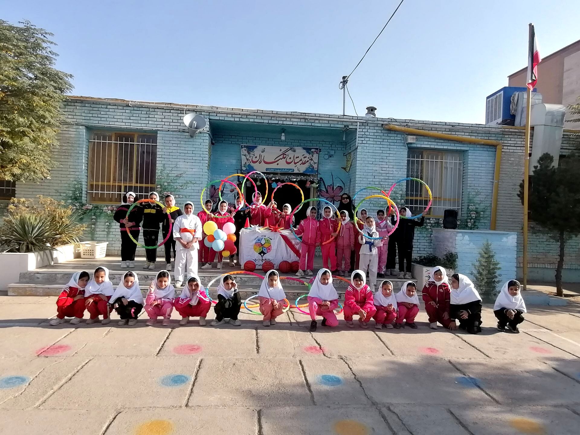 المپیاد ورزشی در مدرسه شهید نجفیان خلیل آباد 