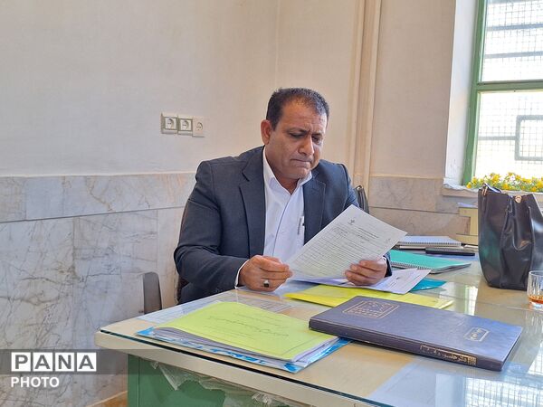 بازدید سرگروه‌ های آموزشی استان چهار محال و بختیاری از مدارس میانکوه