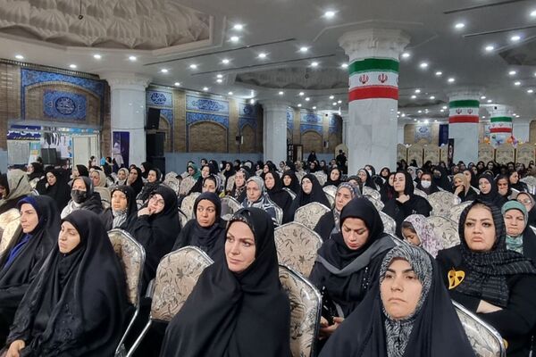 همایش جوانی جمعیت در مصلی باقرشهر 