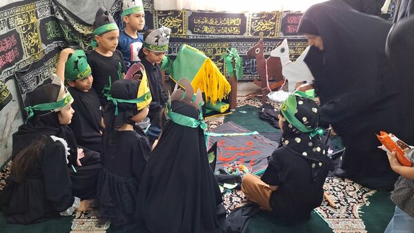 نوآموزان قرآنی دارالقرآن امام علی(ع) در سوگ شهادت حضرت رقیه 