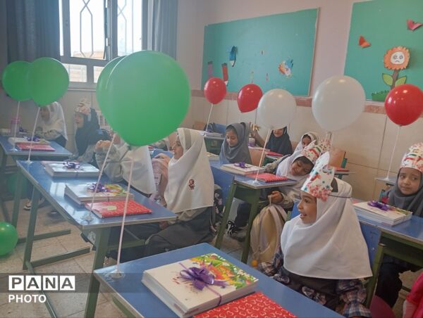 برگزاری جشن شکوفه ها در آموزشگاه بنیاد برکت