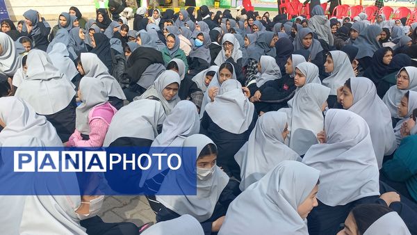 مانور زلزله در دبیرستان شاهد شهید حمامی ناحیه۶ مشهد