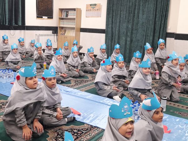 جشن آب و جشن قرآن در دبستان پورشهریاری 
