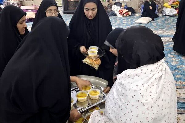 برگزاری اعتکاف دانش‌آموزی در مسجد امیرالمؤمنین(ع) باقرشهر 