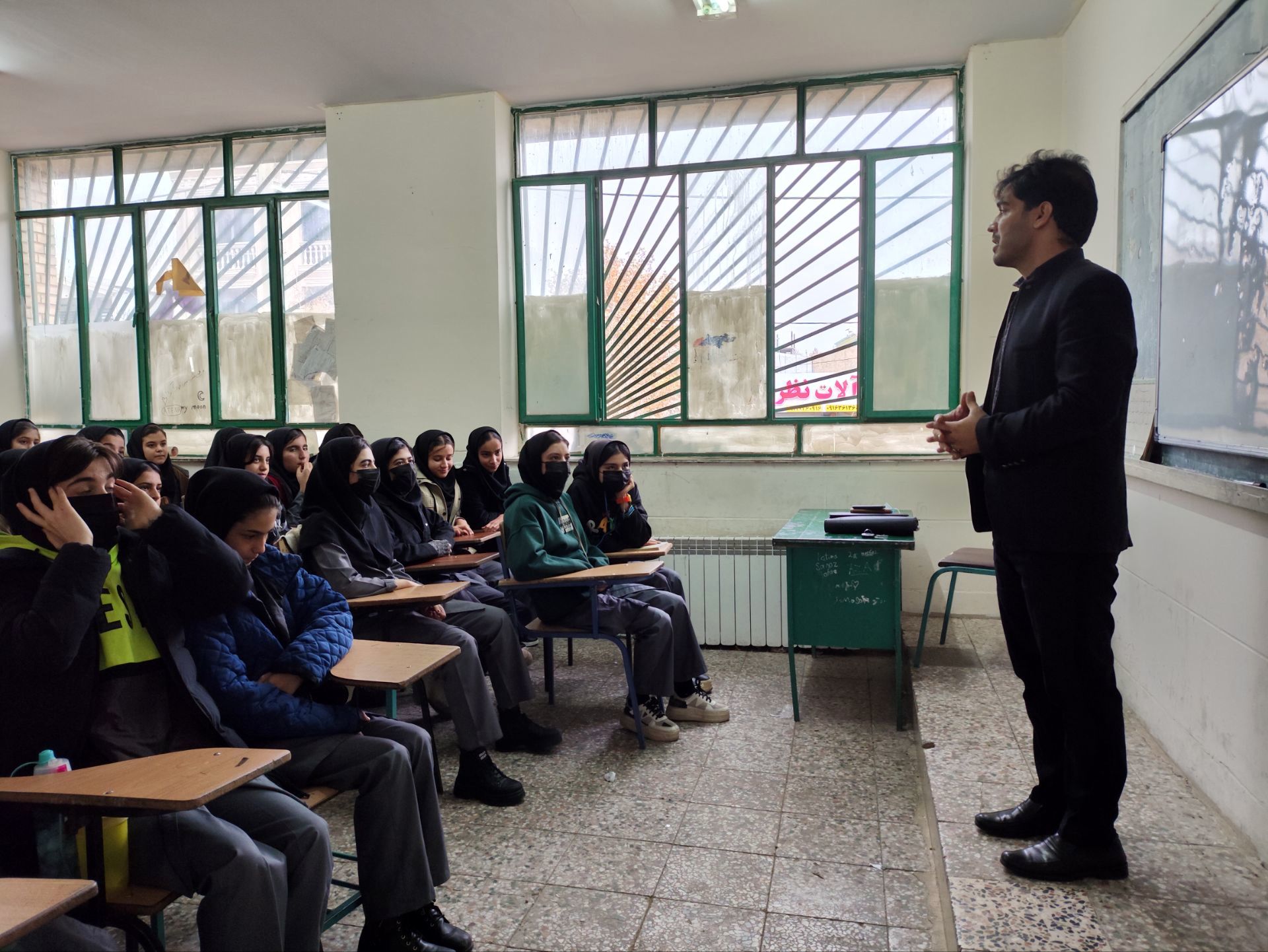 اجرای گسترده طرح «گفتمان و آداب تشریفات و کشف استعدادهای هنری» در مدارس شهرستان کوهدشت 