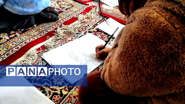 برپایی غرفه کودک در حاشیه نماز جمعه شهرستان کاشمر