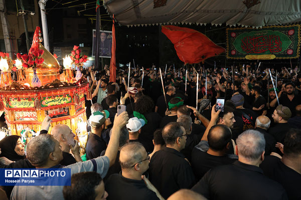 عزاداری شب عاشورا در محله دولت آباد تهران