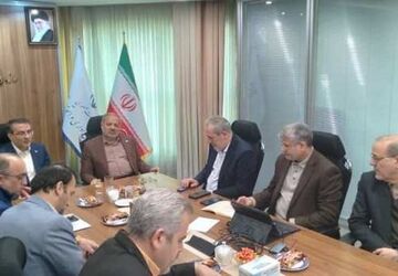 بررسی مسائل نیروی انسانی آموزش و پرورش