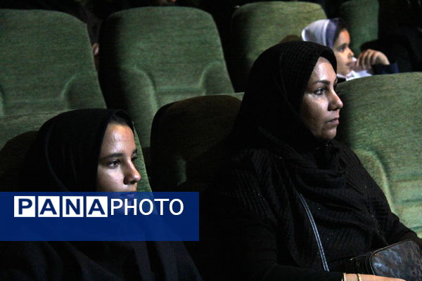 جشنواره هنرهای نمایشی در شریف الدین علی در شهر یزد