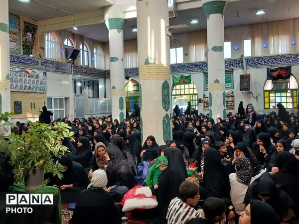 همایش شیرخوارگان حسینی در مسجد شهدا شهرستان کوهپایه
