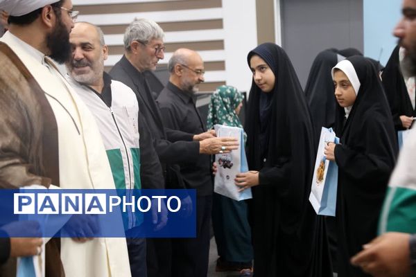 برگزاری آیین شکرانه خدمت کانون‌های خدمت رضوی استان زنجان