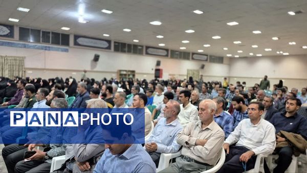 همایش جهادگران و گرامیداشت هفته بسیج سازندگی در کاشان 