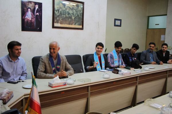 تقدیر از دانش‌آموز خبرنگاران پانا در ساری