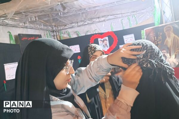 مراسم چهلمین روز شهادت دانش آموزان مدرسه شجره طیبه میناب در پردیس