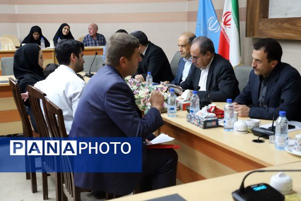 دیدار مردمی مدیرکل آموزش و پرورش آذربایجان شرقی در آستانه بازگشایی مهر