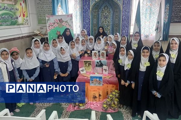 یادواره شهدا در آموزشگاه شاهد فرهنگ پیشوا