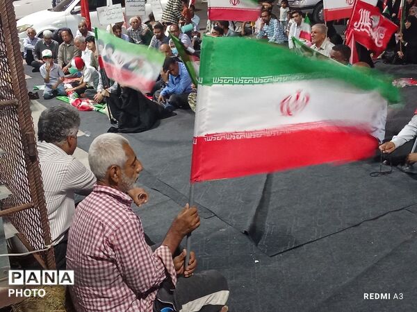 میناب در میدان شهدا، در پناه نور مجتبی(ع)