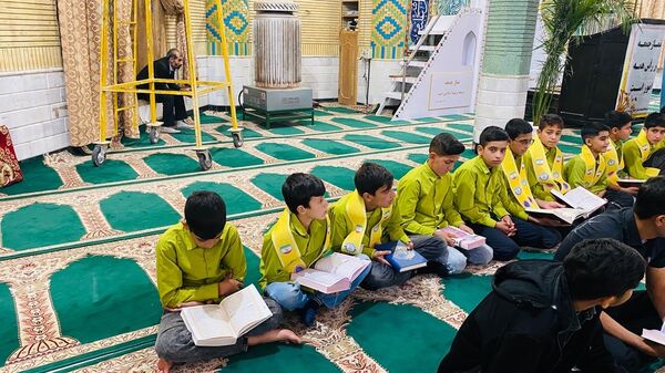 عطر قرآن در مسجد امام علی(ع) پیچید