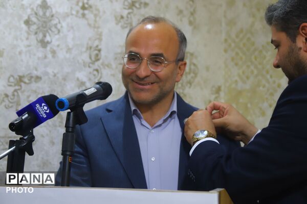 پانا؛ روایت ۲۴ سال آگاهی در قاب مانور رسانه‌ای آذربایجان شرقی