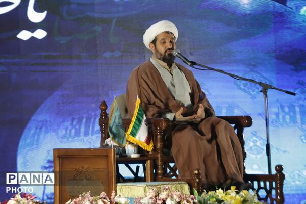 جشن «مباهله» در مسجد مقدس جمکران