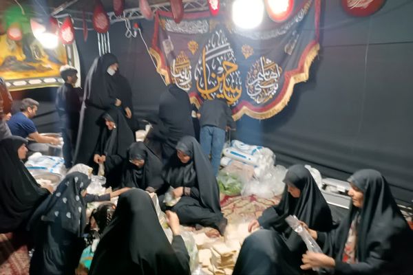 عشق به حسین (ع) سالار شهیدان کربلا چه میکند 