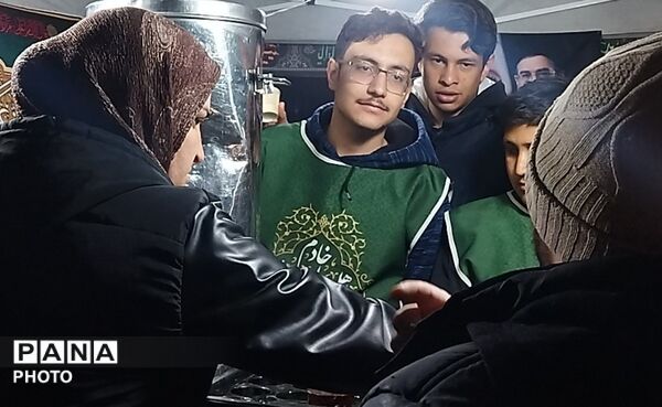 سقاخانه قمر بنی هاشم در هفدهمین روز از سال ۱۴۰۵ 