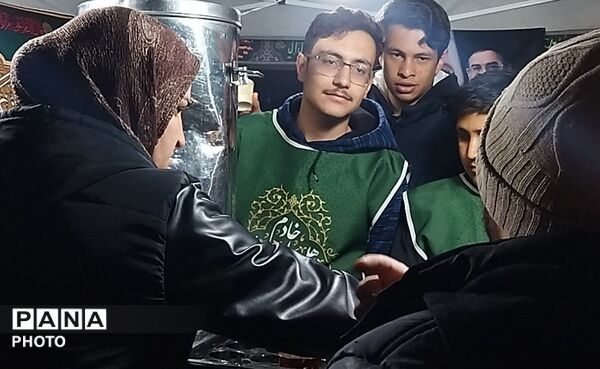 سقاخانه قمر بنی هاشم در هفدهمین روز از سال ۱۴۰۵ 