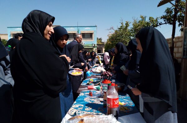 جشن عاطفه‌ها فرصتی برای مهر و ایثار