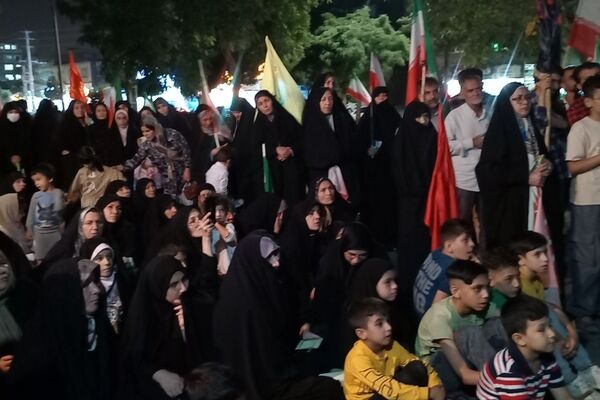تجمعات شبانه مردمی در بلوار توس مشهد