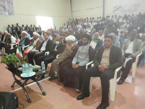 حضور پرشور مردم باغ‌شهر فین در راهپیمایی ۲۲ بهمن