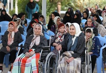 آیین تکریم سالمندان در آباده