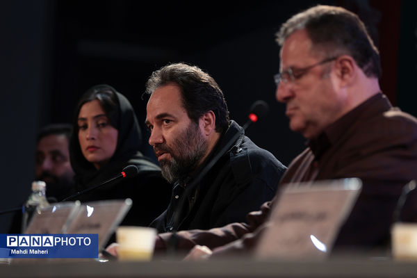 نشست نقد و بررسی فیلم «جانشین» در چهل و چهارمین جشنواره ملی فیلم فجر