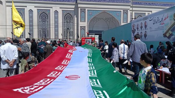 راهپیمایی روز قدس با حضور مدیرکل آموزش و پرورش شهرستان‌های تهران در کهریزک 