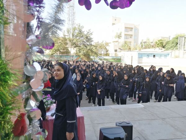 زنگ مهر، آغاز بهار تعلیم و تربیت در دبیرستان شهید هاشمی نژاد نیشابور