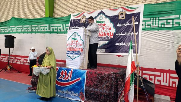 مانور تشکیلاتی یاوران انقلاب پیشتازان مقاومت در رودان 