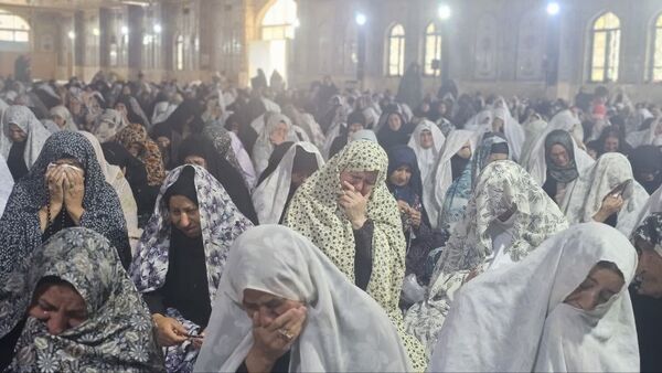 نماز جمعه یاسوج؛ جلوه‌ای از وحدت و دینداری مردم مرکز کهگیلویه و بویراحمد
