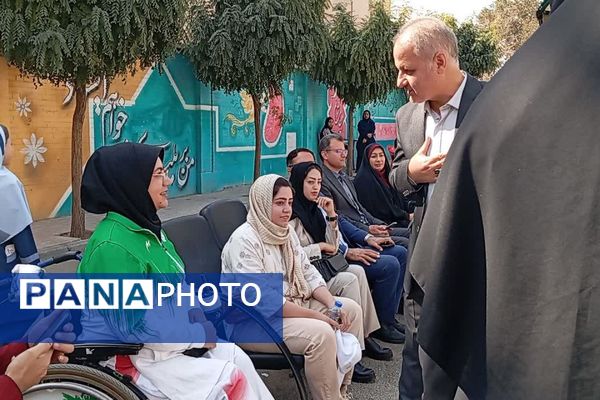 دانش‌آموزان ورزشکار آئین تربیت در المپیاد ورزشی مدرسه خود درخشیدند