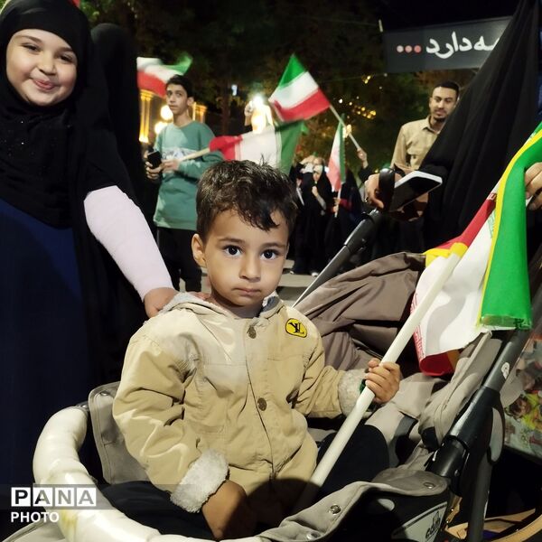 حضور پرشور کودکان و نوجوانان در قلب نیشابور 