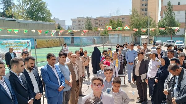 همزمان با سراسر کشور زنگ جوانه‌ها در یاسوج به صدا در آمد