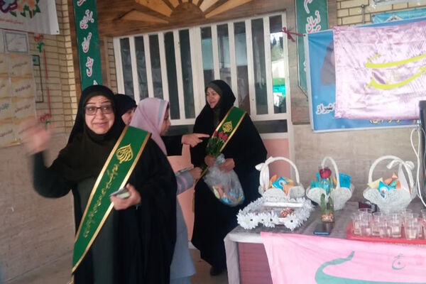 سه‌شنبه مهدوی در مدرسه شاهد فاطمه الزهرا(س)