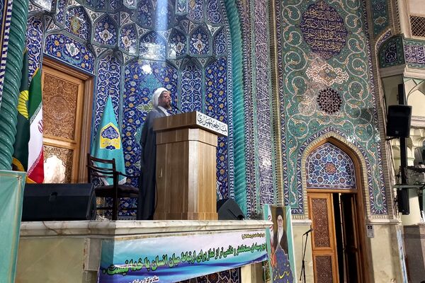 برپایی نماز جمعه در مصلی حرم حضرت عبدالعظیم حسنی(ع) 