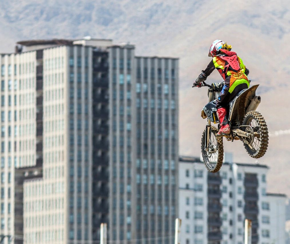 پاسخ اورژانس به حواشی مرگ موتورسوار گرمساری