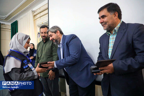 آیین تجلیل از خبرنگاران پانای استان همدان