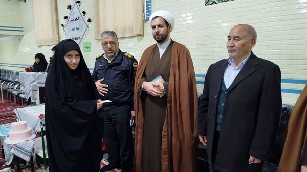 بدرقه دانش‌آموزان معتکف در شهرستان هوراند