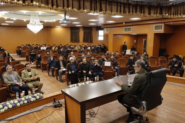 ویژه برنامه روز دانشجو در دانشگاه آزاد مشهد
