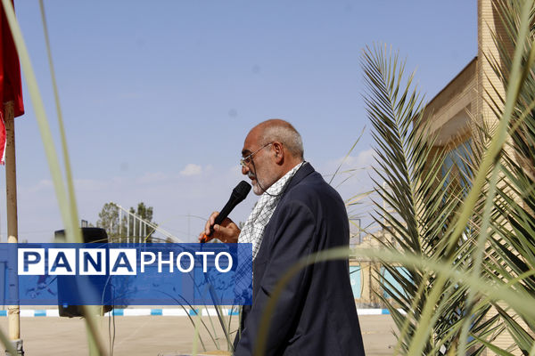 گرامیداشت هفته دفاع مقدس در دبیرستان شریعتی جاجرم